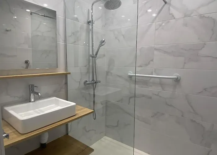 4 People Apartmán *